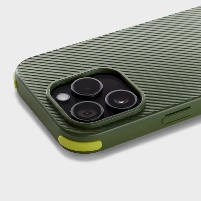 Apple iPhone 15 Pro Rugged Case with MagSafe - heyday™ Black 2 Apple iPhone 15 Pro Rugged Case with MagSafe - heyday™ Black - Image 2